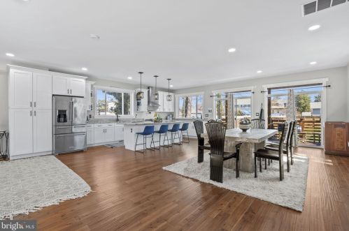 2216 30th St, Washington DC  20020-3369 exterior