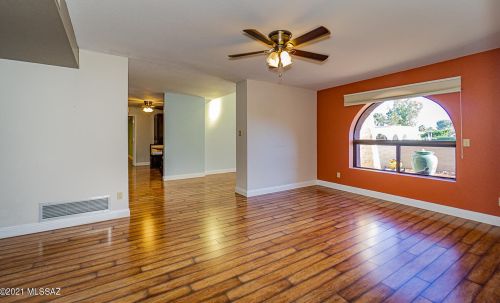 327 Paseo De Golf, Green Valley AZ 85614-3318 exterior