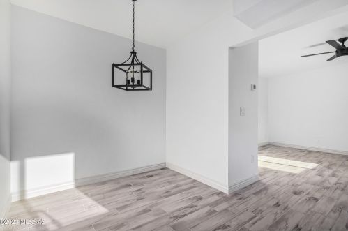 4121 Mars St, Tucson AZ 85741-1872 exterior