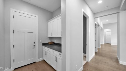 8723 9th Ave, Phoenix AZ  85021-4451 exterior