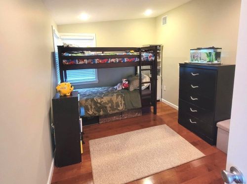 44 Tameling Ave, Babylon NY 11702-3607 exterior