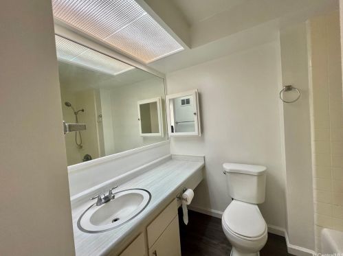 2949 Ala Ilima St, Honolulu HI  96818-2545 exterior