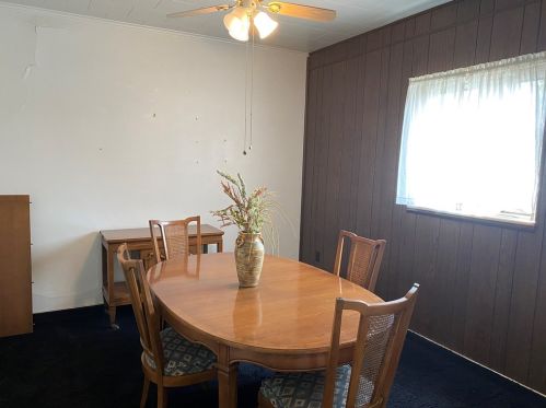 5704 Hampton St, Pittsburgh PA 15206-1618 exterior