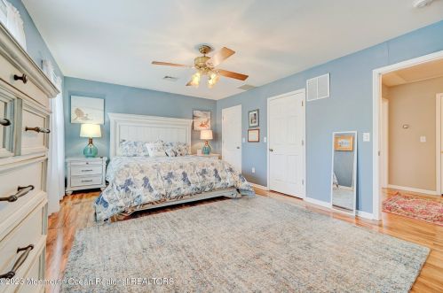 327 Frank Applegate Rd, Jackson Twp NJ  08527-4217 exterior