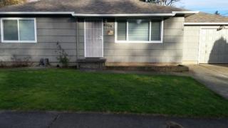 4006 102nd Ave, Portland, OR 97220-3433