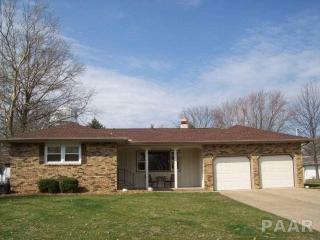 23 Rainbow Dr, Pekin, IL 61554-2426
