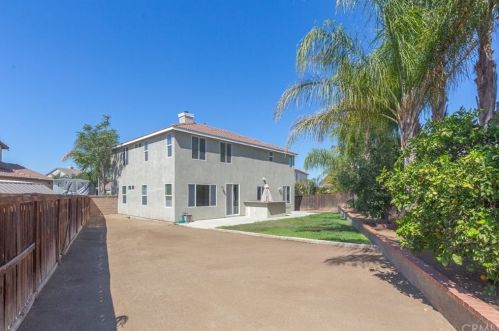 1580 Mendocino Way, Perris CA 92571-3751 exterior