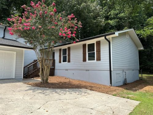 4089 Valley Brook Rd, Lithonia, GA 30039-4222