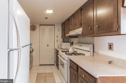 7819 Orch Ave, Camden NJ 08109-3836 exterior