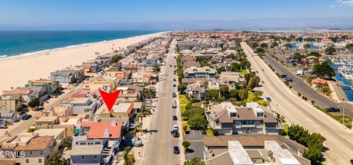 3715 Sunset Ln, Oxnard CA 93035-4133 exterior