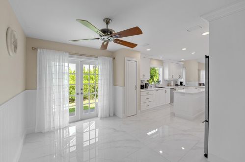 2700 41st St, Boca Raton FL  33434-5842 exterior