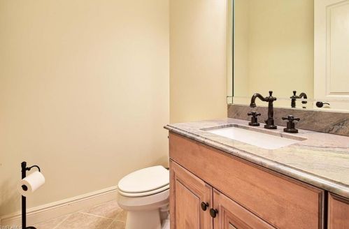 6592 Gln Arbor Way, Naples FL 34119-4654 exterior