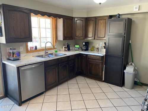 3638 Sheridan Dr, Meskegon MI 49444-4151 exterior