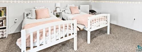 4211 Robinson St, Duluth MN 55804-2113 exterior