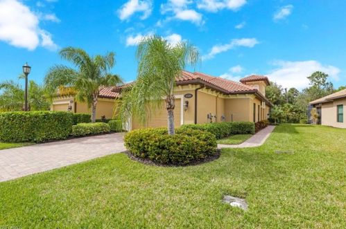 6589 Roma Way, Naples FL  34113-1720 exterior