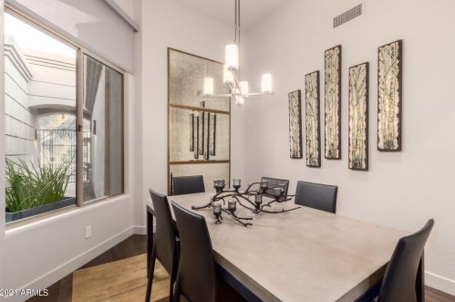 6508 25th Way, Phoenix AZ  85016-8934 exterior