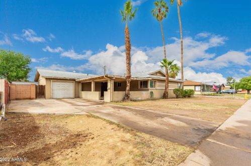 4544 53rd Ave, Phoenix AZ  85031-1145 exterior