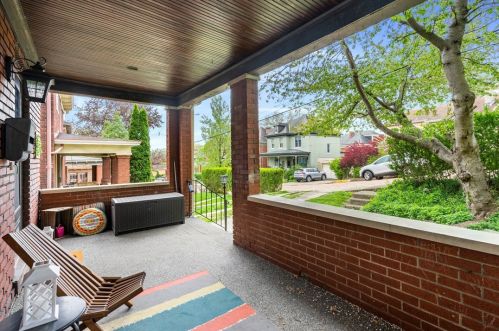 416 Maple St, Pittsburgh PA  15122-1540 exterior