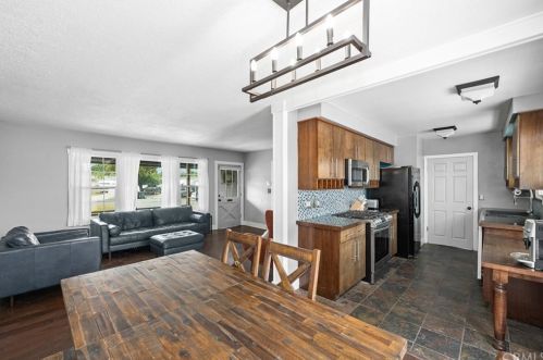 1412 Naples Pl, Fullerton CA  92833-4432 exterior