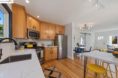 703 Cornell Ave, Berkeley, CA 94706-1702