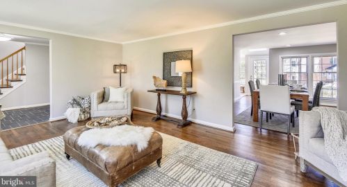 4206 Mt Vernon Memorial Hwy, Alexandria VA 22309-2809 exterior