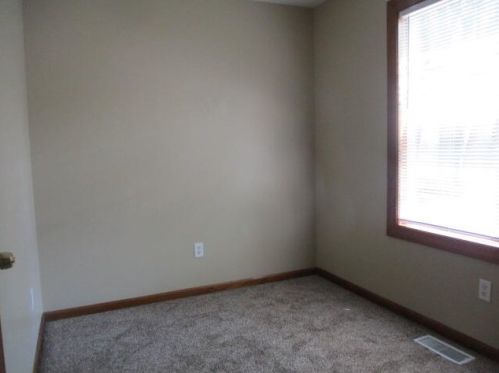 311 Walter St, Grand Rapids MI 49548-3243 exterior