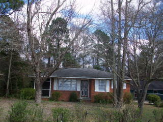 1377 Camden Rd, Sumter SC  29153-1940 exterior