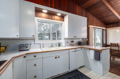 7625 Julie Dr, Kalamazoo MI  49024-4915 exterior