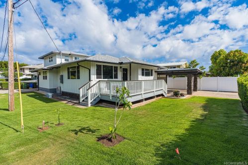 757 22nd Ave, Honolulu HI  96816-4519 exterior