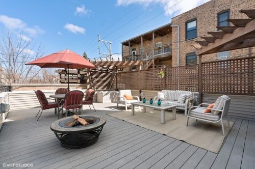 3705 Magnolia Ave, Chicago IL 60660-1496 exterior