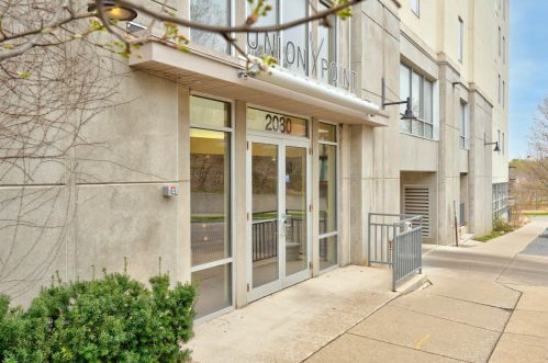 2080 Commerce St, Milwaukee WI  53212-3479 exterior