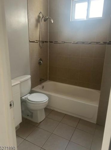 196 Shephard Ave, Newark NJ  07112-2022 exterior