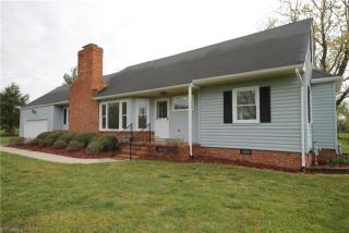 917 Penn Lo Dr, Whitsett, NC 27377-8772