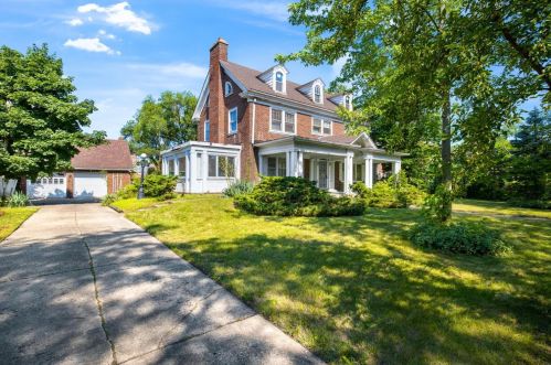 636 Lincoln St, Gary, IN 46402-2141