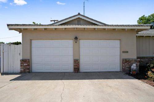 545 Quincy Rd, Turlock CA  95380-4329 exterior