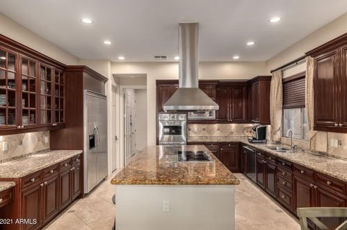 25401 45th Dr, Phoenix AZ  85083-2243 exterior