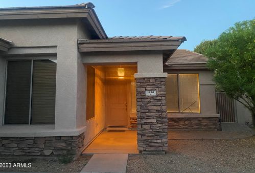 1414 Whitten Pl, Chandler AZ  85225-2108 exterior