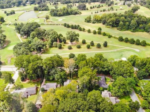 4275 Lake Forrest Dr, Atlanta GA  30342-3264 exterior