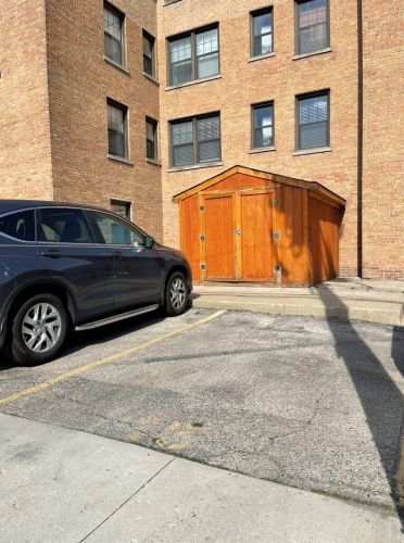 5232 Campbell Ave, Chicago IL  60625-2402 exterior