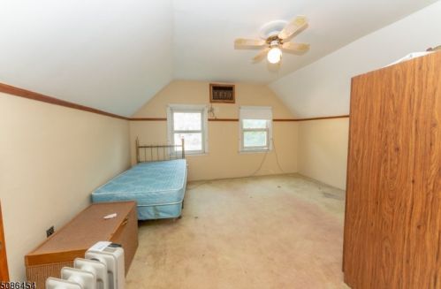 1036 Richard Blvd, Rahway NJ 07065-1937 exterior