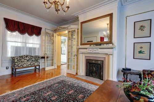 172 Pond St, Woonsocket RI  02895-2007 exterior