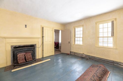 161 Bear Hl Rd, Concord NH 03307-1412 exterior