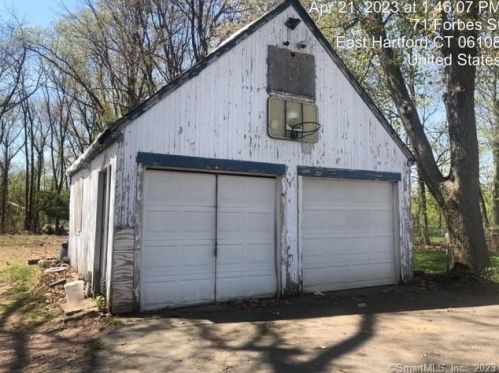 71 Forbes St, Hartford CT 06108-3717 exterior