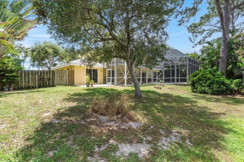 1401 18 St, Boca Raton FL 33486-6510 exterior