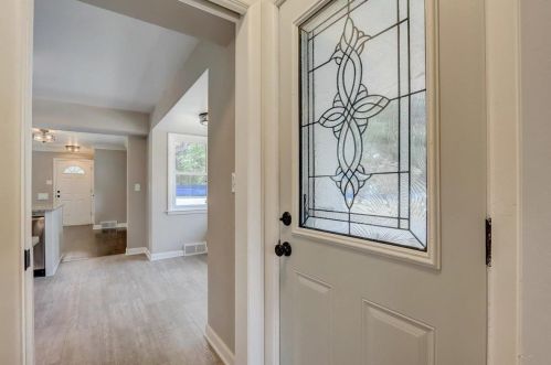 9332 Burleigh St, Milwaukee WI  53222-3550 exterior