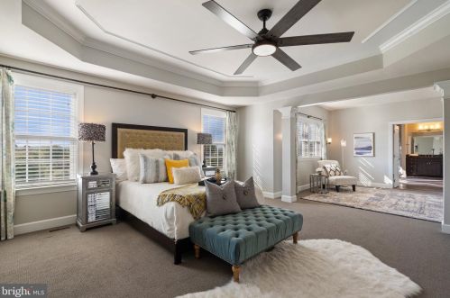 23073 Creighton Farms Dr, Leesburg VA 20175-6491 exterior