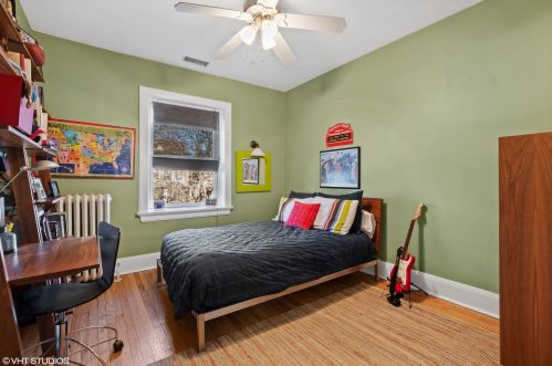 1429 Norwood St, Chicago IL 60660-2207 exterior