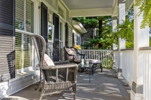 238 Clark St, Westfield, NJ 07090-4012