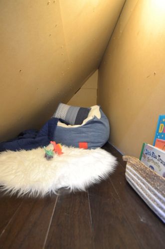 9600 Avers Ave, Chicago IL 60805-2944 exterior