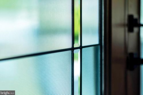 102 Ritchie Ave, Silver Spring MD  20910-5112 exterior